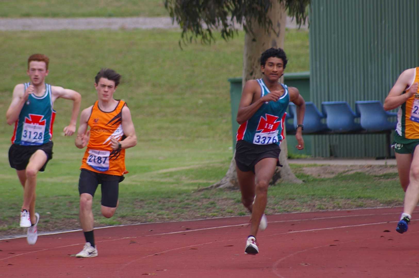 Thomas and Josh (200m)